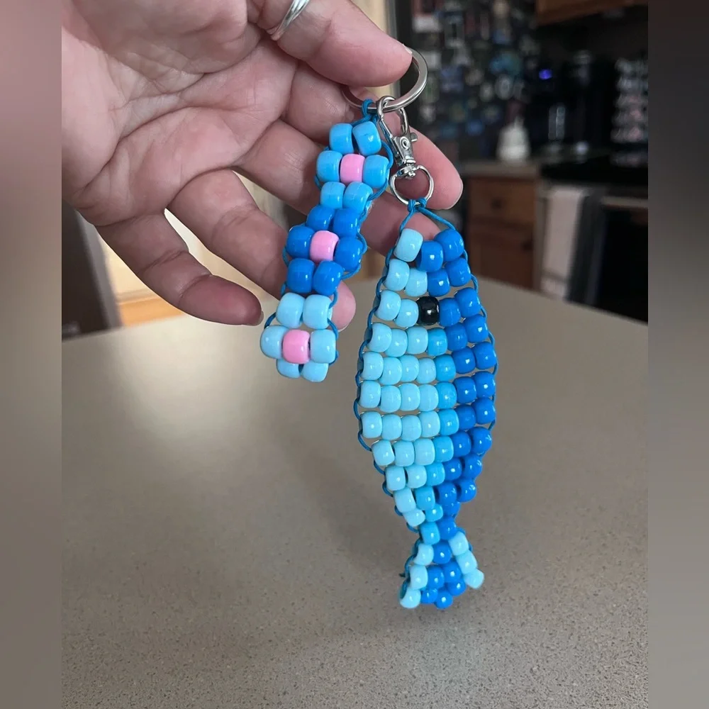 🩵💙 Handmade Pony Beans Fish Keychain 🩵💙 - Picture 4 of 8